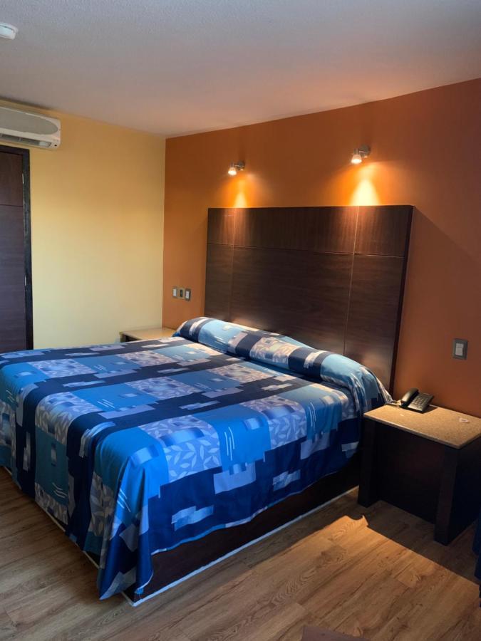 Hotel Emperador De Queretaro Casa Blanca La Corregidora 외부 사진